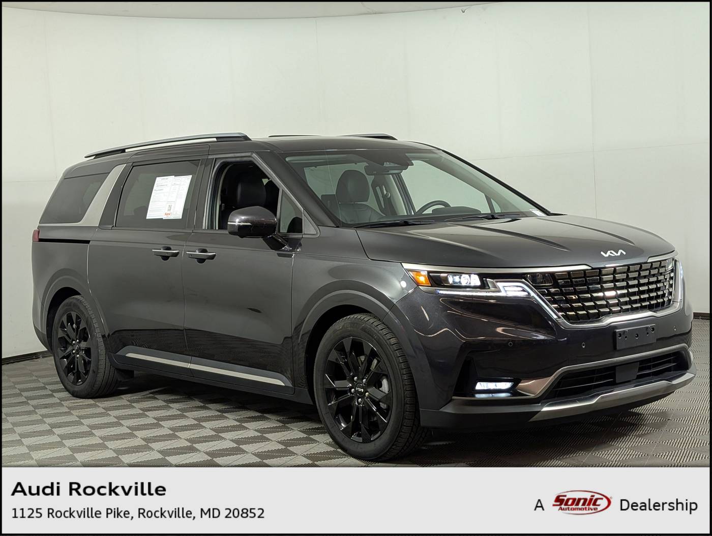 2023 Kia Carnival SX Prestige — Minivan — 20,085 mi — Rockville, MD