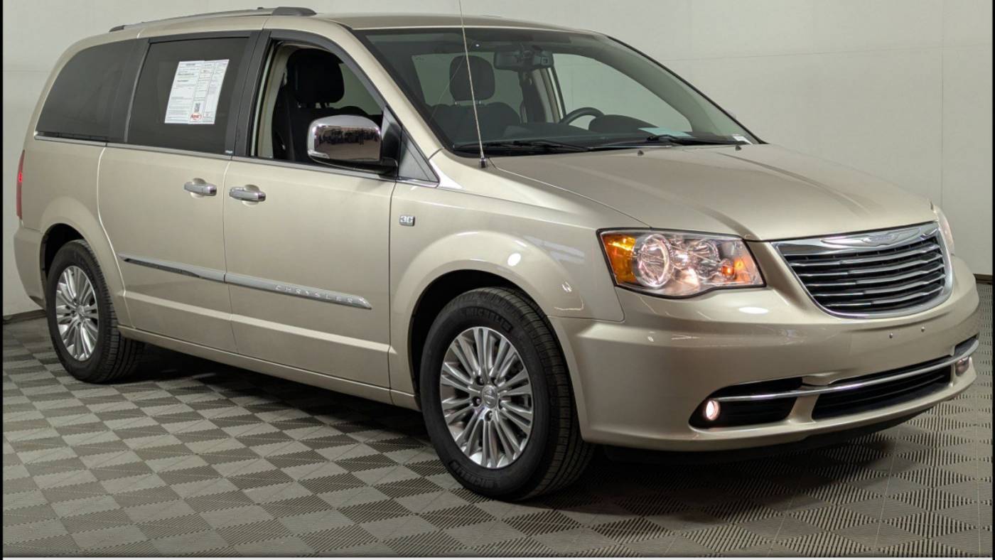 2014 Chrysler Town & Country Touring-L 30th Anniversary Edition — Minivan — 72,762 mi — Rockville, MD