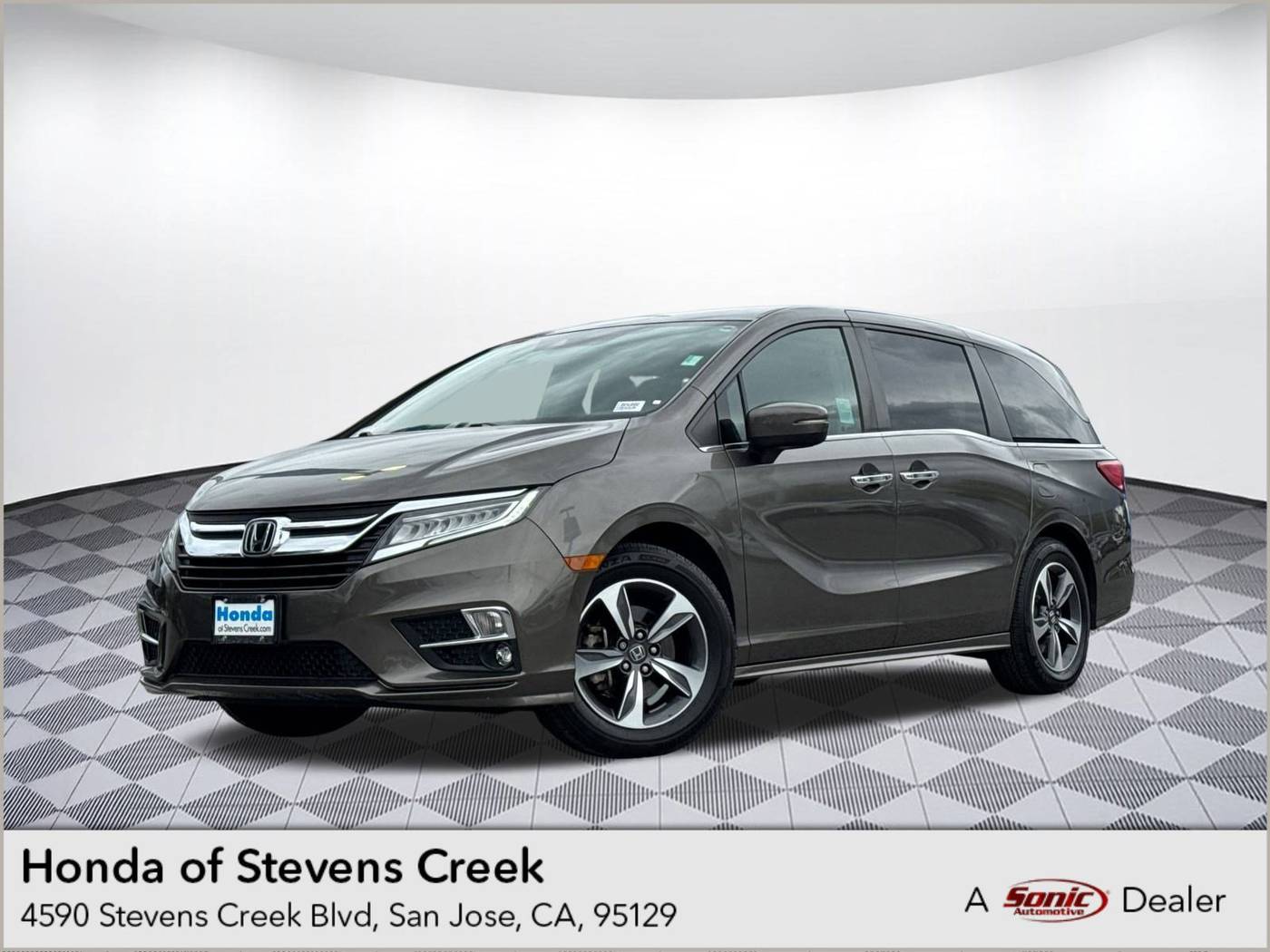 2018 Honda Odyssey Touring — Minivan — 49,845 mi — Santa Clara, CA