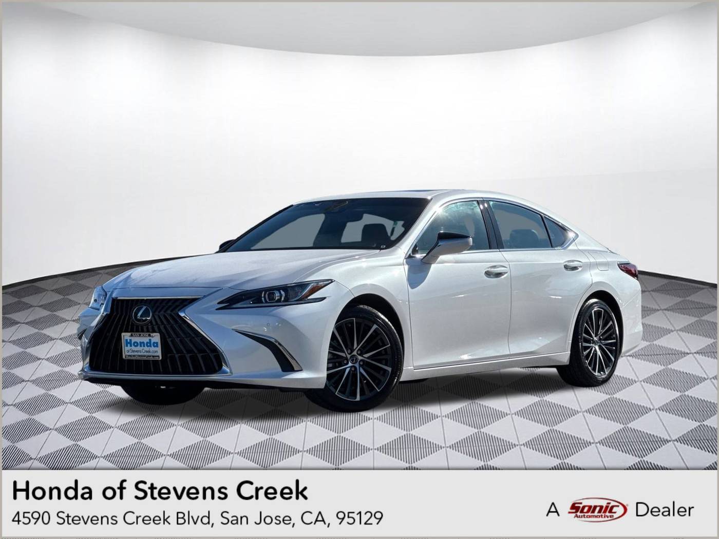 2025 Lexus ES ES 300h — Sedan — 4,651 mi — Santa Clara, CA