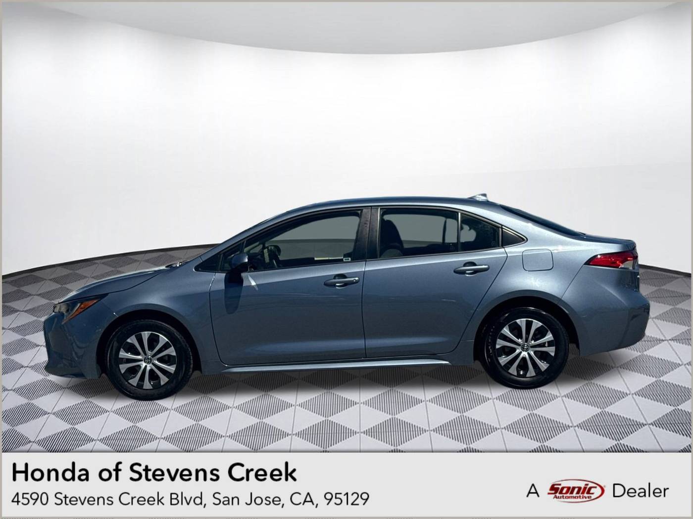 2022 Toyota Corolla Hybrid LE — Sedan — 17,962 mi — Santa Clara, CA