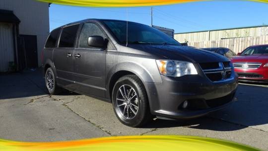 2017 Dodge Grand Caravan SXT — Minivan — 95,569 mi — Cincinnati, OH
