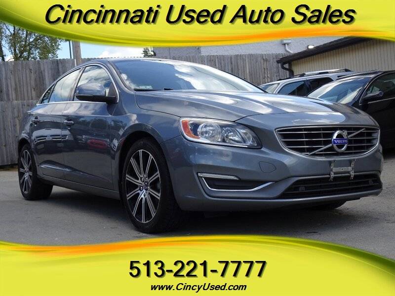 2017 Volvo S60 Inscription — Sedan — 123,925 mi — Cincinnati, OH