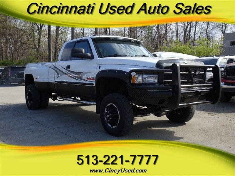 2000 Dodge Ram 3500 Base — Pickup Truck — 230,380 mi — Cincinnati, OH