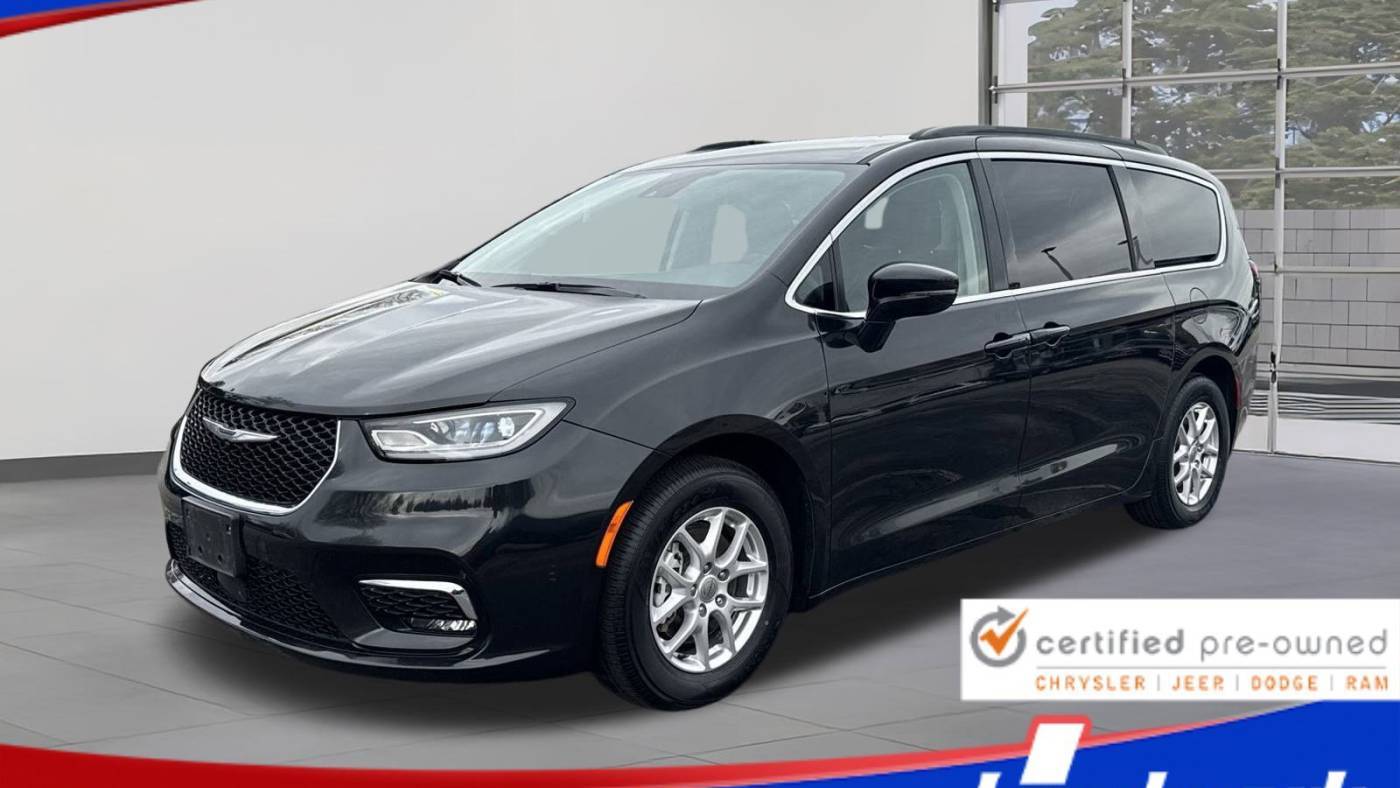 2022 Chrysler Pacifica Touring L — Minivan — 68,448 mi — Morrow, GA