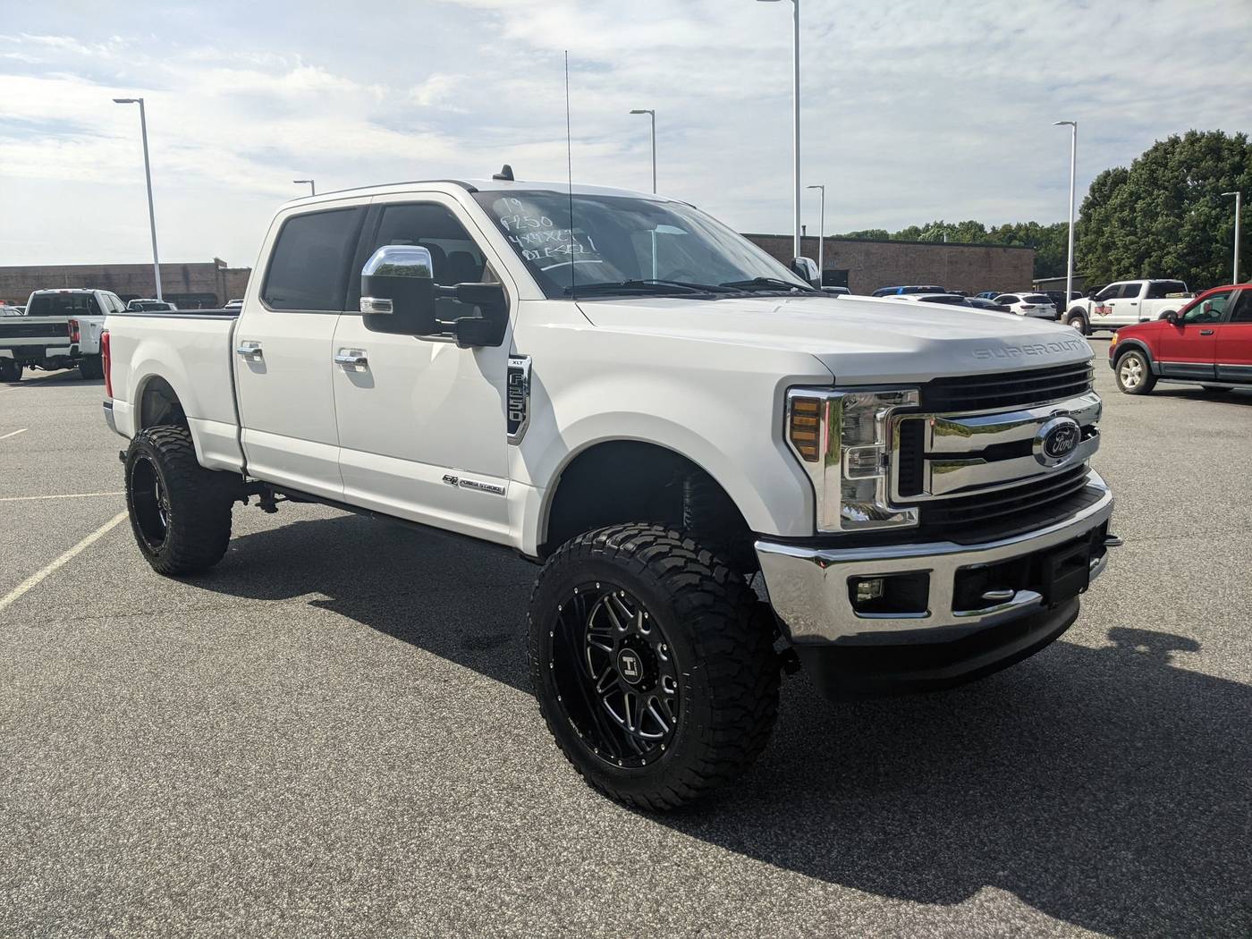 2019 Ford Super Duty F-250 XLT — Pickup Truck — 31,369 mi — Kernersville, NC
