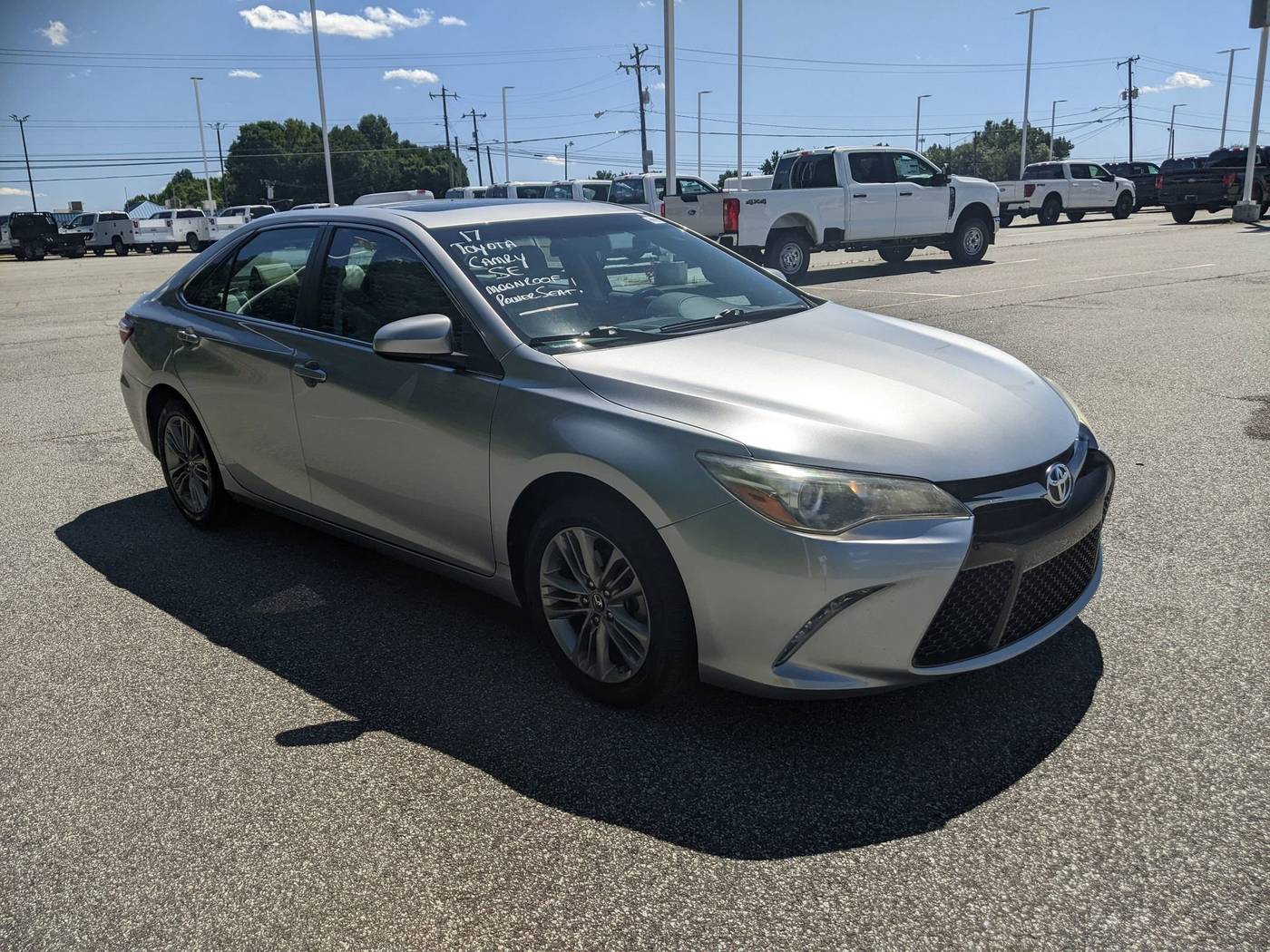 2017 Toyota Camry SE — Sedan — 58,106 mi — Kernersville, NC