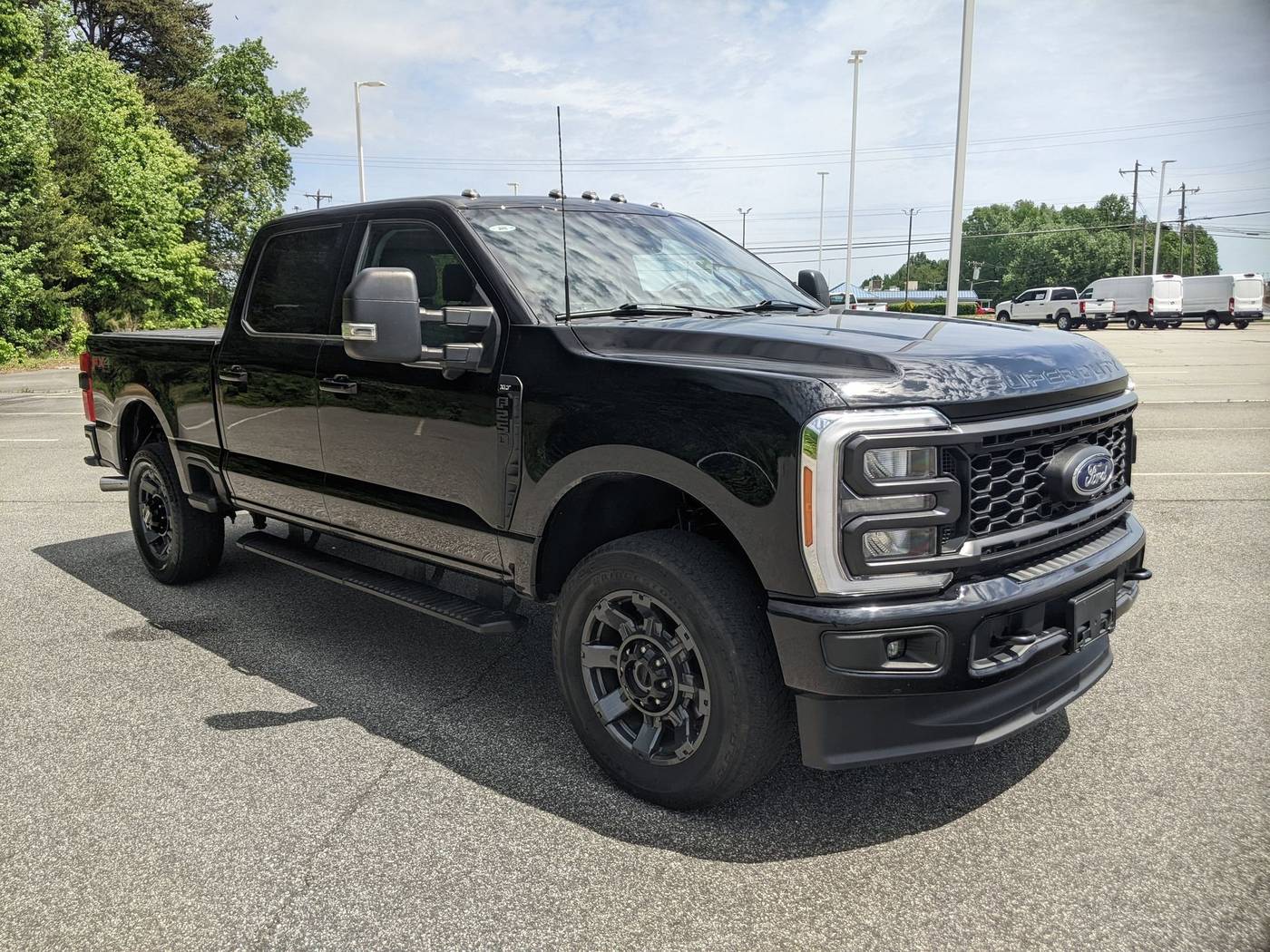 2023 Ford Super Duty F-250 XLT — Pickup Truck — 24,229 mi — Kernersville, NC