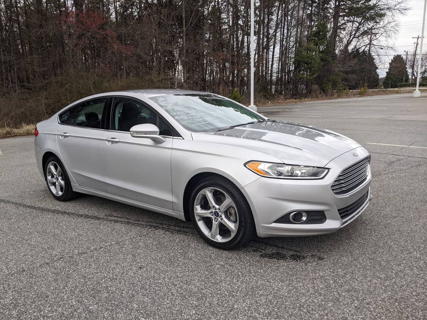 2016 Ford Fusion SE — Sedan — 89,434 mi — Kernersville, NC