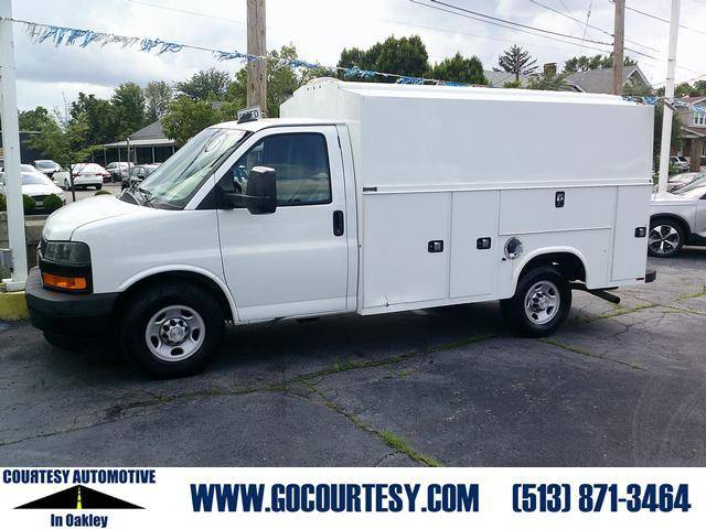 2020 Chevrolet Express Commercial Cutaway 3500 — Chassis Cab Truck — 83,452 mi — Cincinnati, OH