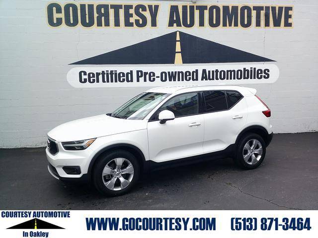 2022 Volvo XC40 Momentum — SUV — 48,240 mi — Cincinnati, OH
