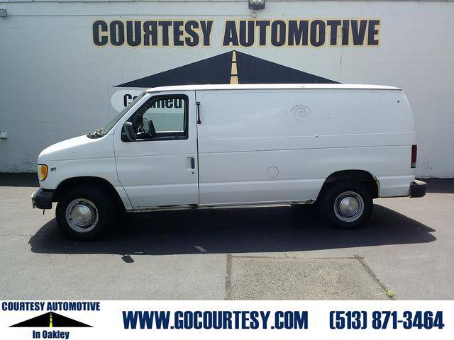 2002 Ford Econoline Cargo Van E-250 — Cargo Van — 171,419 mi — Cincinnati, OH