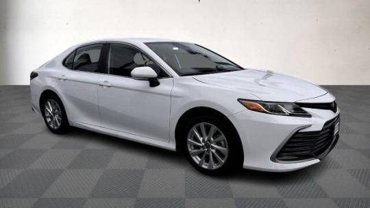 2023 Toyota Camry LE — Sedan — 29,955 mi — Lake Worth, FL