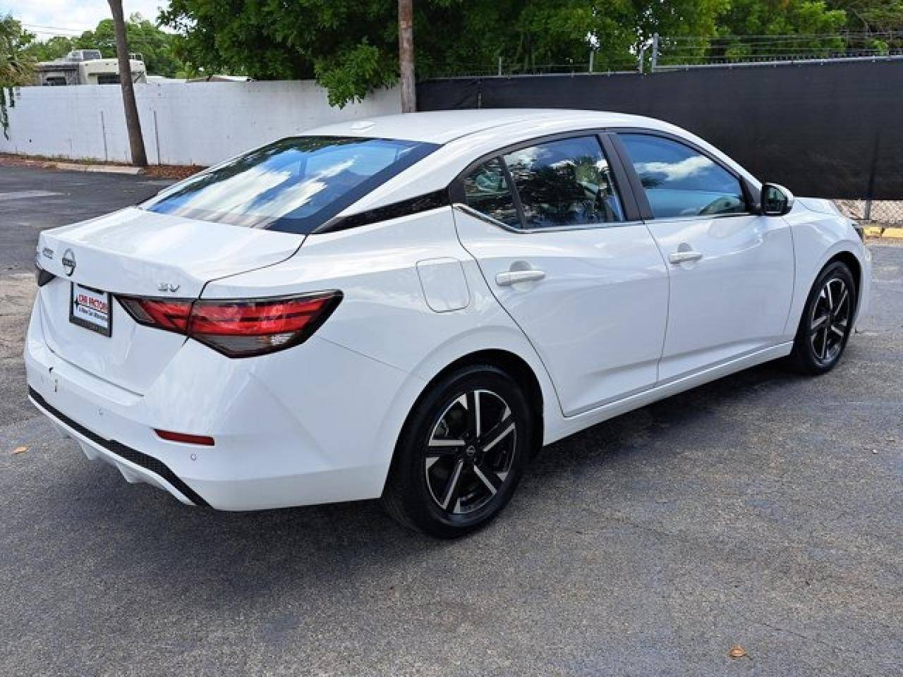2024 Nissan Sentra SV — Sedan — 32,682 mi — Lake Worth, FL