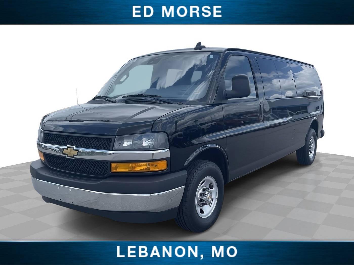 2024 Chevrolet Express Passenger LT — Passenger Van — 9,653 mi — Lebanon, MO
