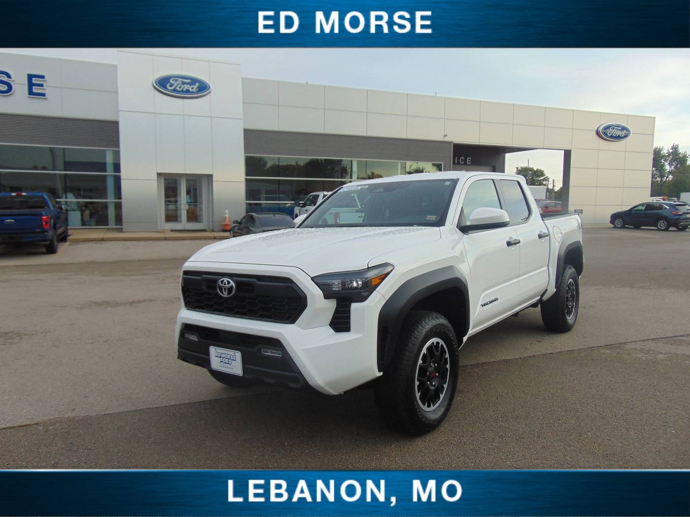 2025 Toyota Tacoma Limited — Pickup Truck — 21,724 mi — Lebanon, MO