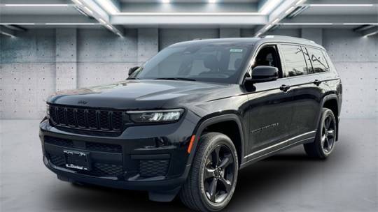 2022 Jeep Grand Cherokee Altitude — SUV — 29,509 mi — Riverhead, NY