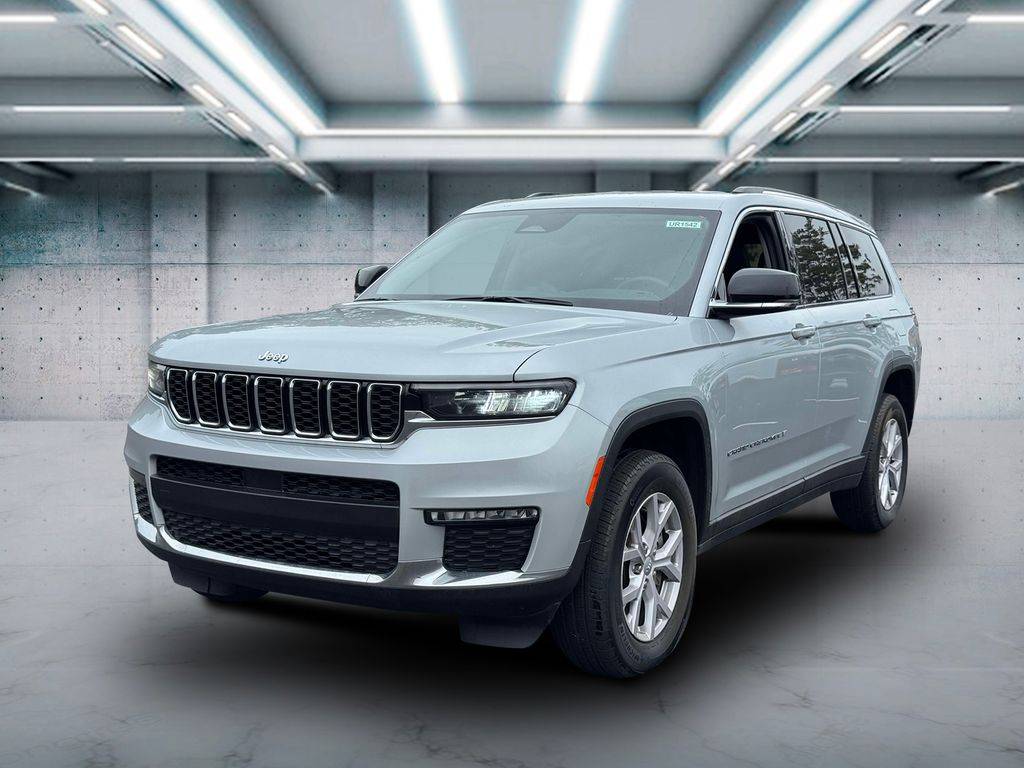 2022 Jeep Grand Cherokee Limited — SUV — 25,824 mi — Riverhead, NY