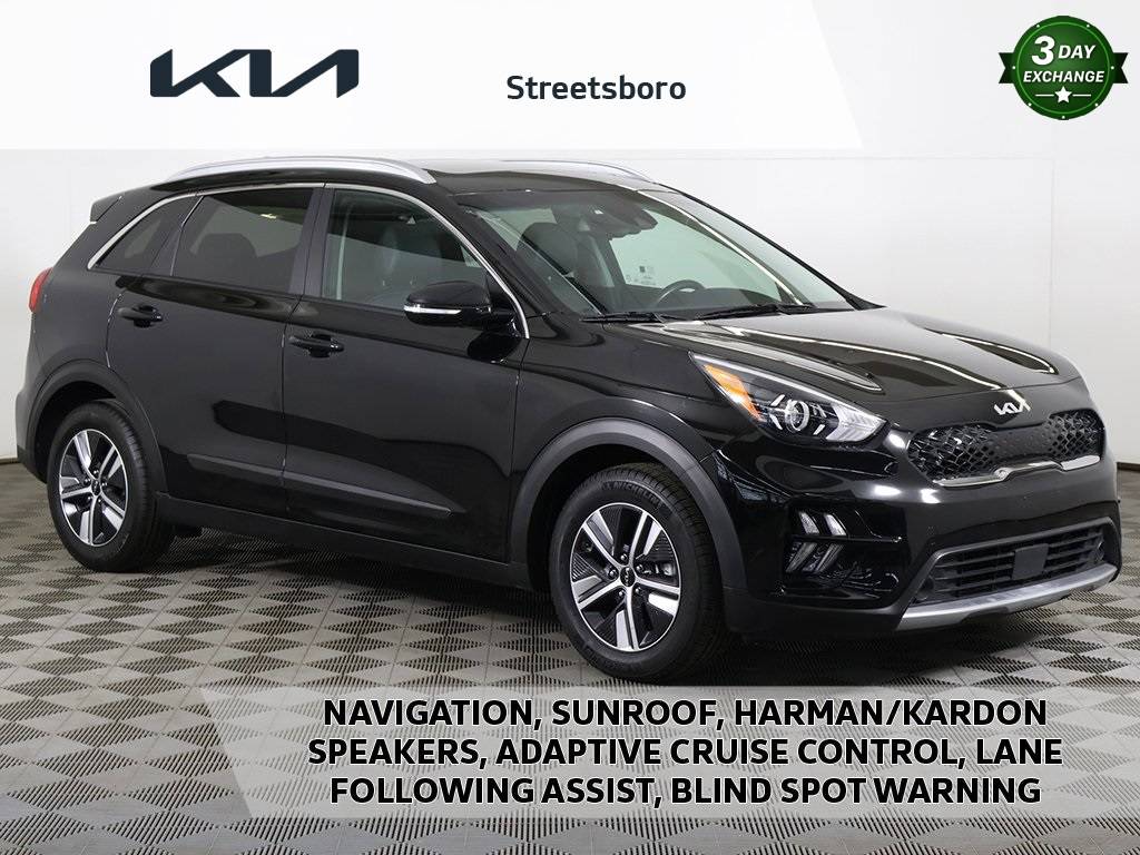 2022 Kia Niro Hybrid EX Premium — SUV — 11,992 mi — Streetsboro, OH