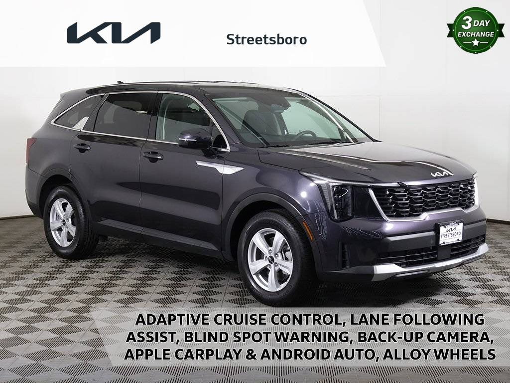 2025 Kia Sorento LX — SUV — 1,801 mi — Streetsboro, OH