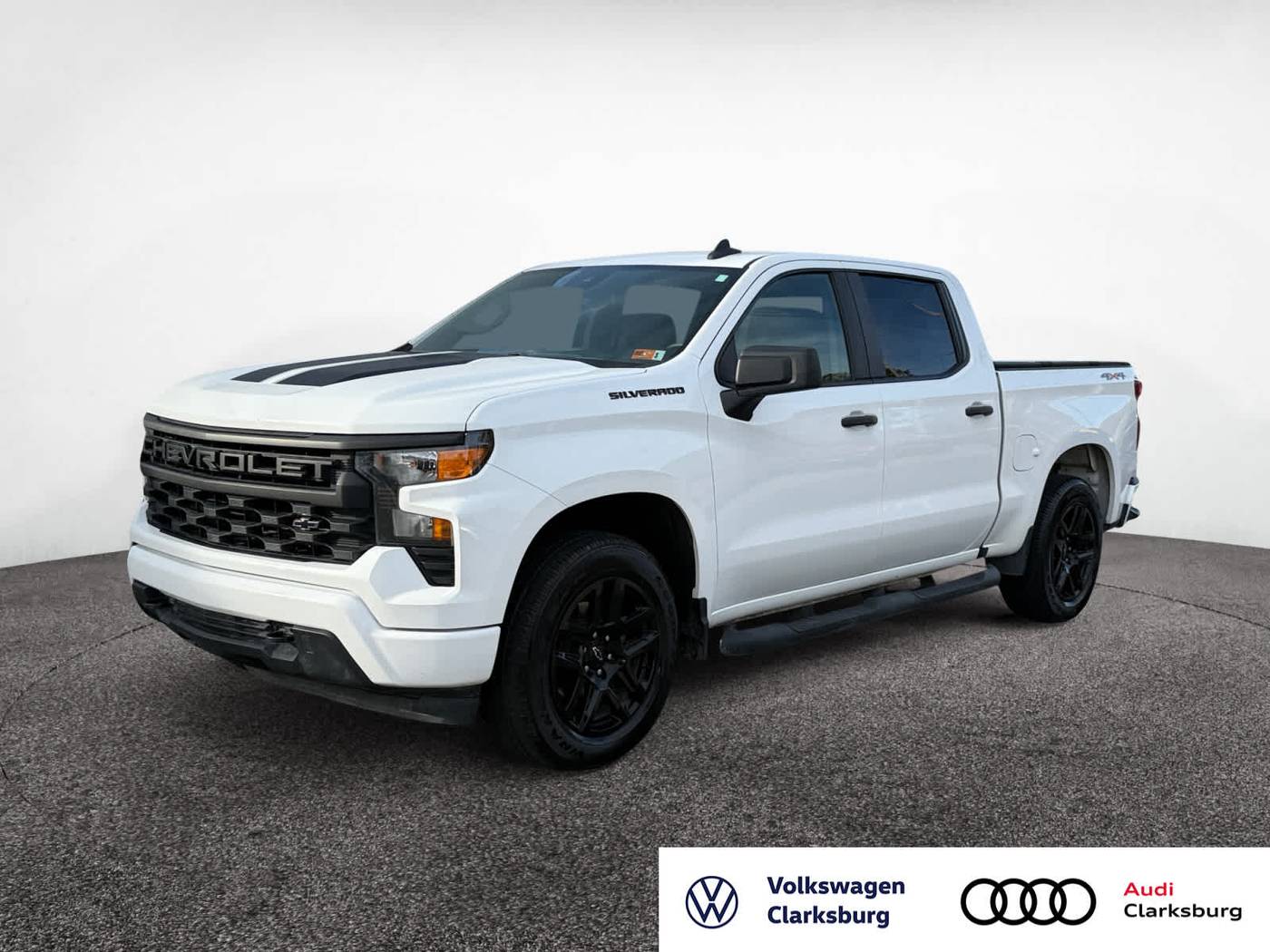 2023 Chevrolet Silverado 1500 Custom — Pickup Truck — 82,779 mi — Bridgeport, WV