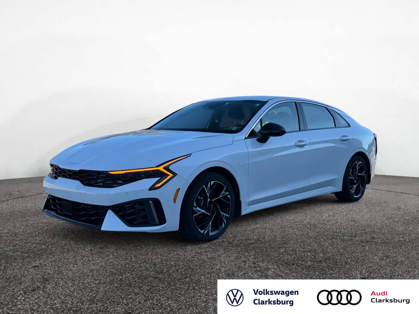 2025 Kia K5 GT-Line — Sedan — 14,430 mi — Bridgeport, WV