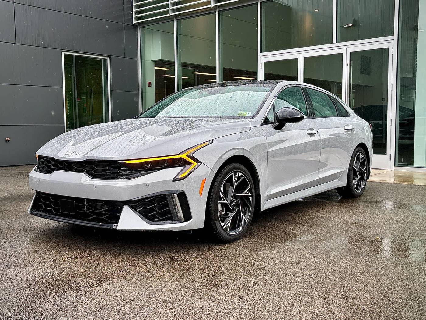 2025 Kia K5 GT-Line — Sedan — 10,530 mi — Bridgeport, WV