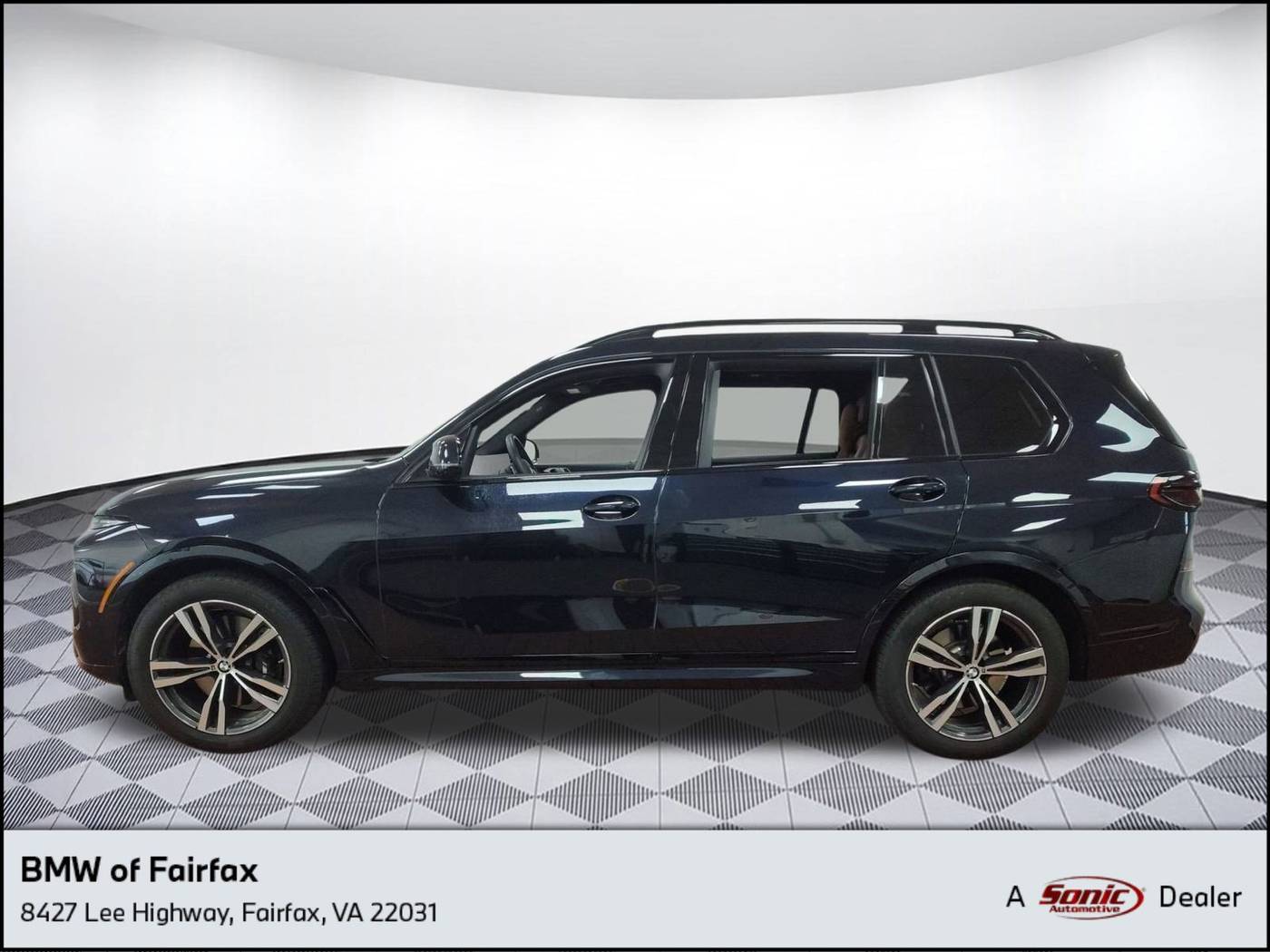 2025 BMW X7 40i — SUV — 13,105 mi — Fairfax, VA