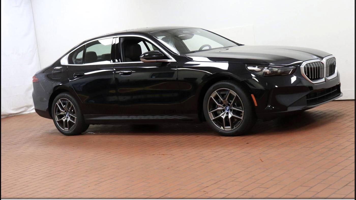 2024 BMW i5 eDrive40 — Sedan — 5,146 mi — Fairfax, VA