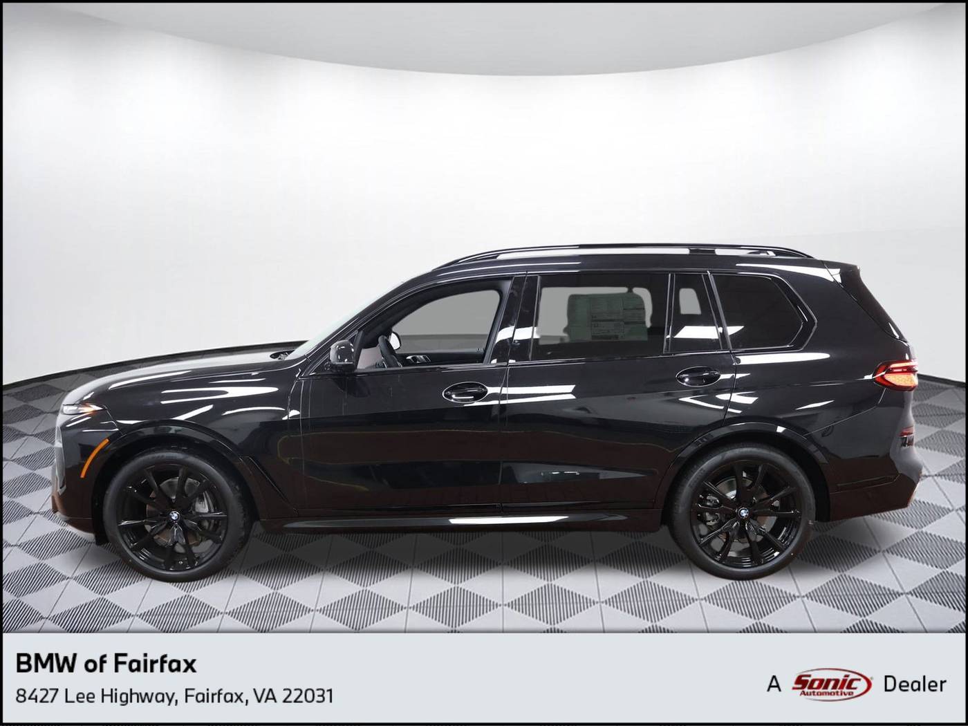 2025 BMW X7 40i — SUV — 1,813 mi — Fairfax, VA