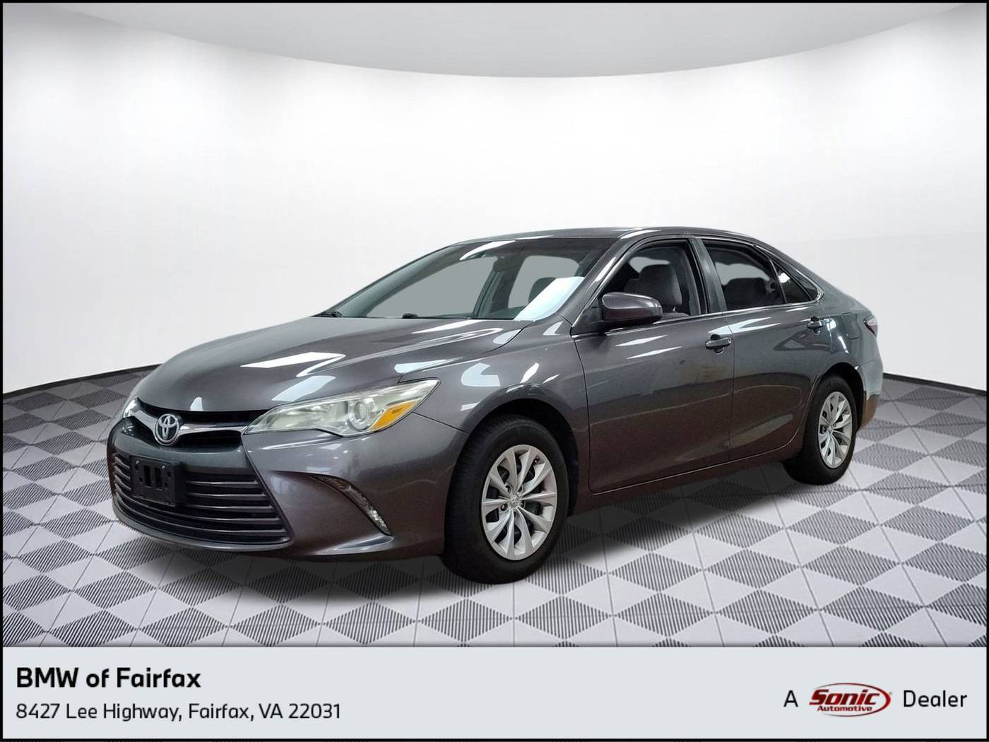 2015 Toyota Camry SE — Sedan — 136,485 mi — Fairfax, VA