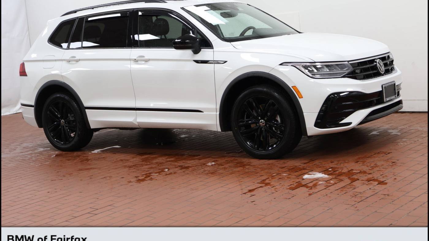 2022 Volkswagen Tiguan SE R-Line Black — SUV — 27,830 mi — Fairfax, VA