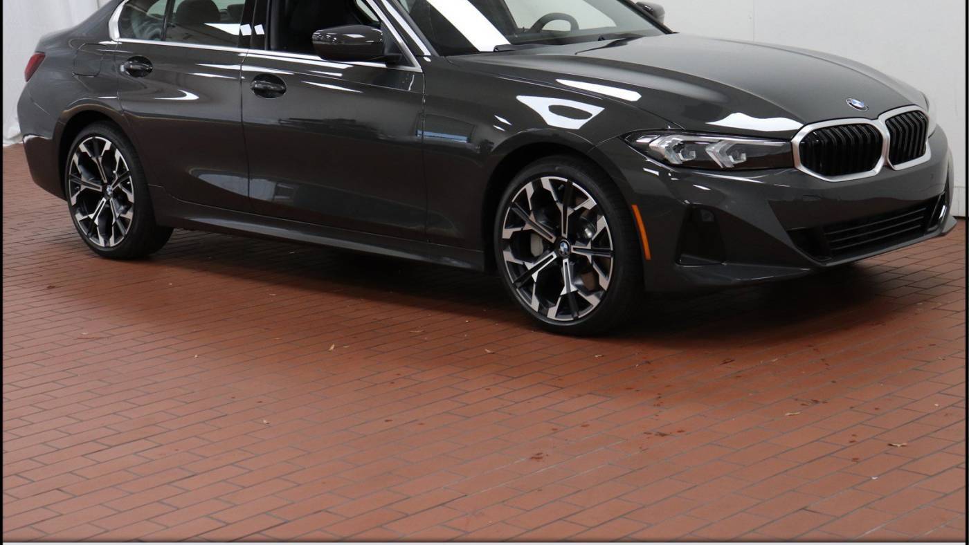 2025 BMW 3 Series 330i — Sedan — 304 mi — Fairfax, VA