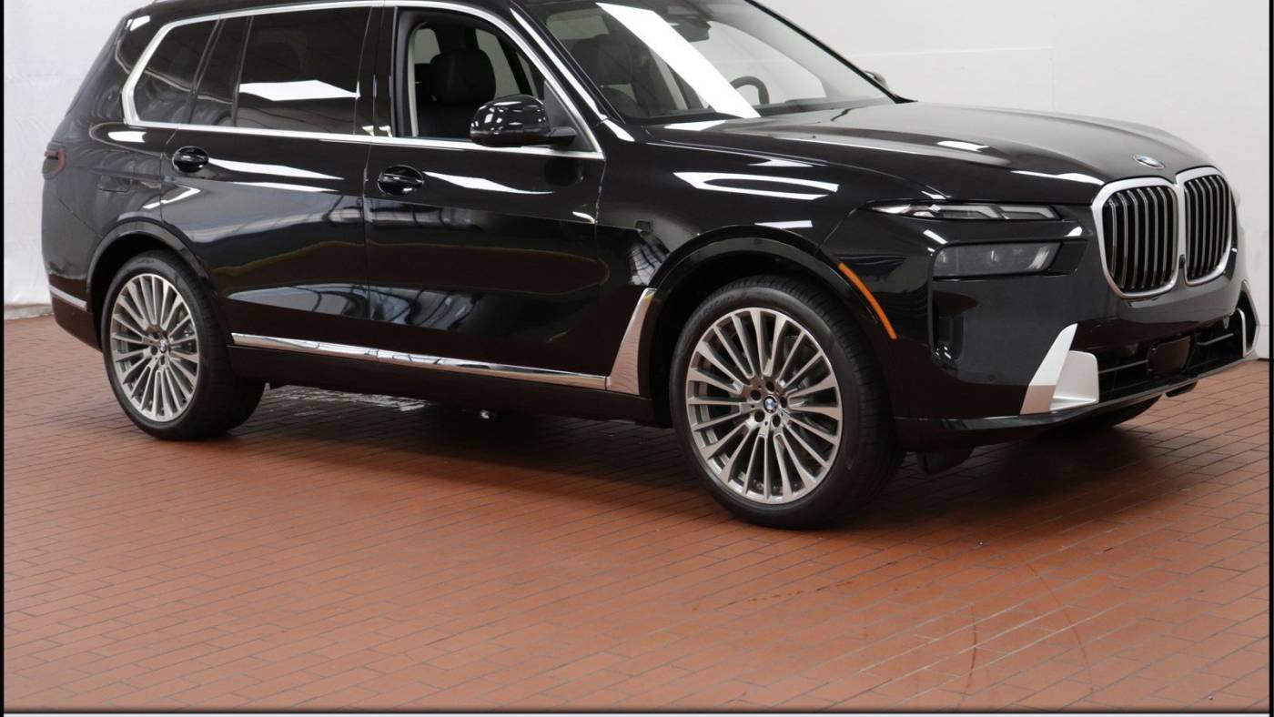 2025 BMW X7 40i — SUV — 1,001 mi — Fairfax, VA
