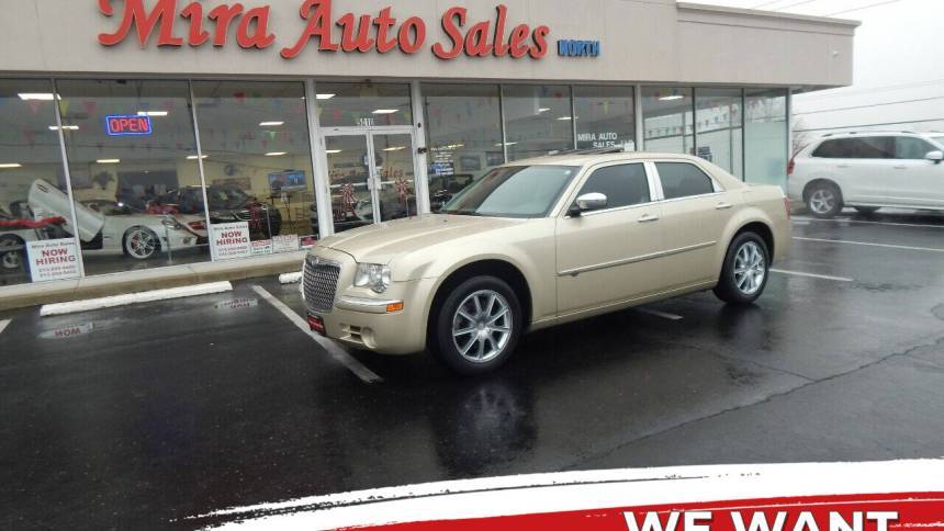 2010 Chrysler 300 C — Sedan — 125,391 mi — Dayton, OH