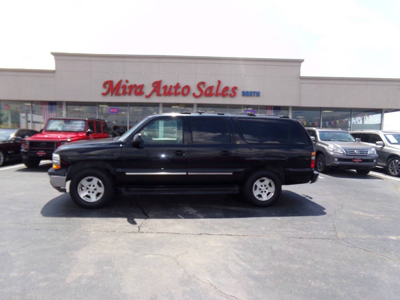 2005 Chevrolet Suburban LT — SUV — 64,671 mi — Dayton, OH