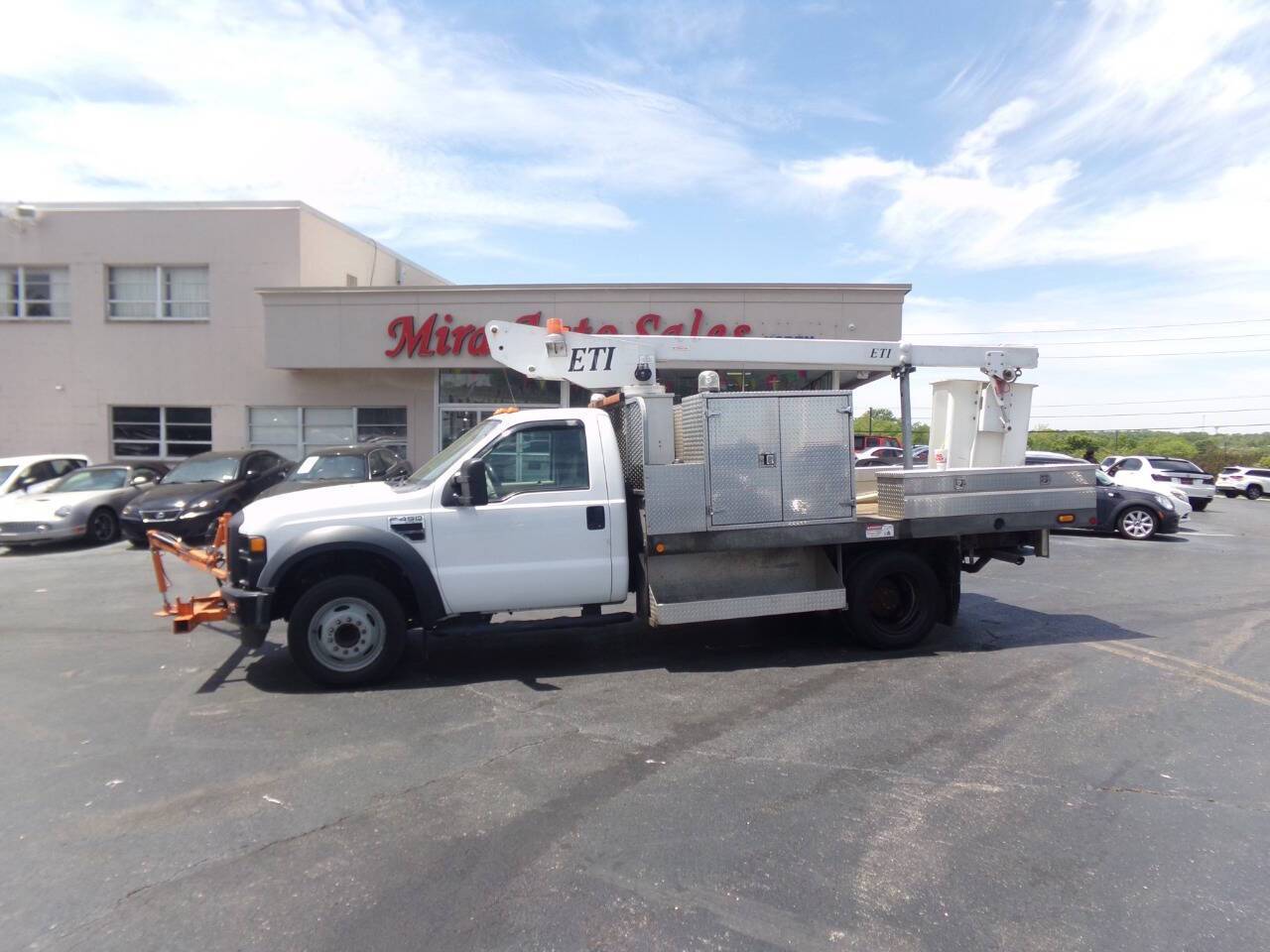 2008 Ford Super Duty F-450 Chassis Cab XL — Chassis Cab Truck — 73,228 mi — Dayton, OH