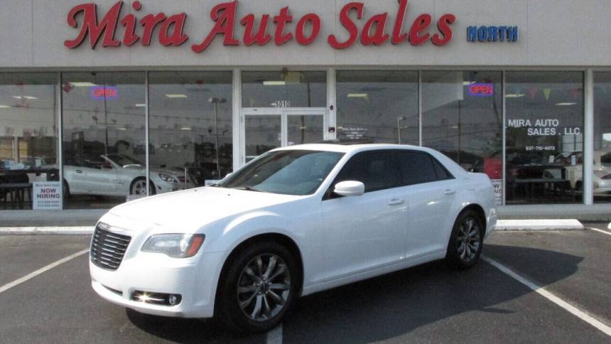 2014 Chrysler 300 S — Sedan — 144,790 mi — Dayton, OH