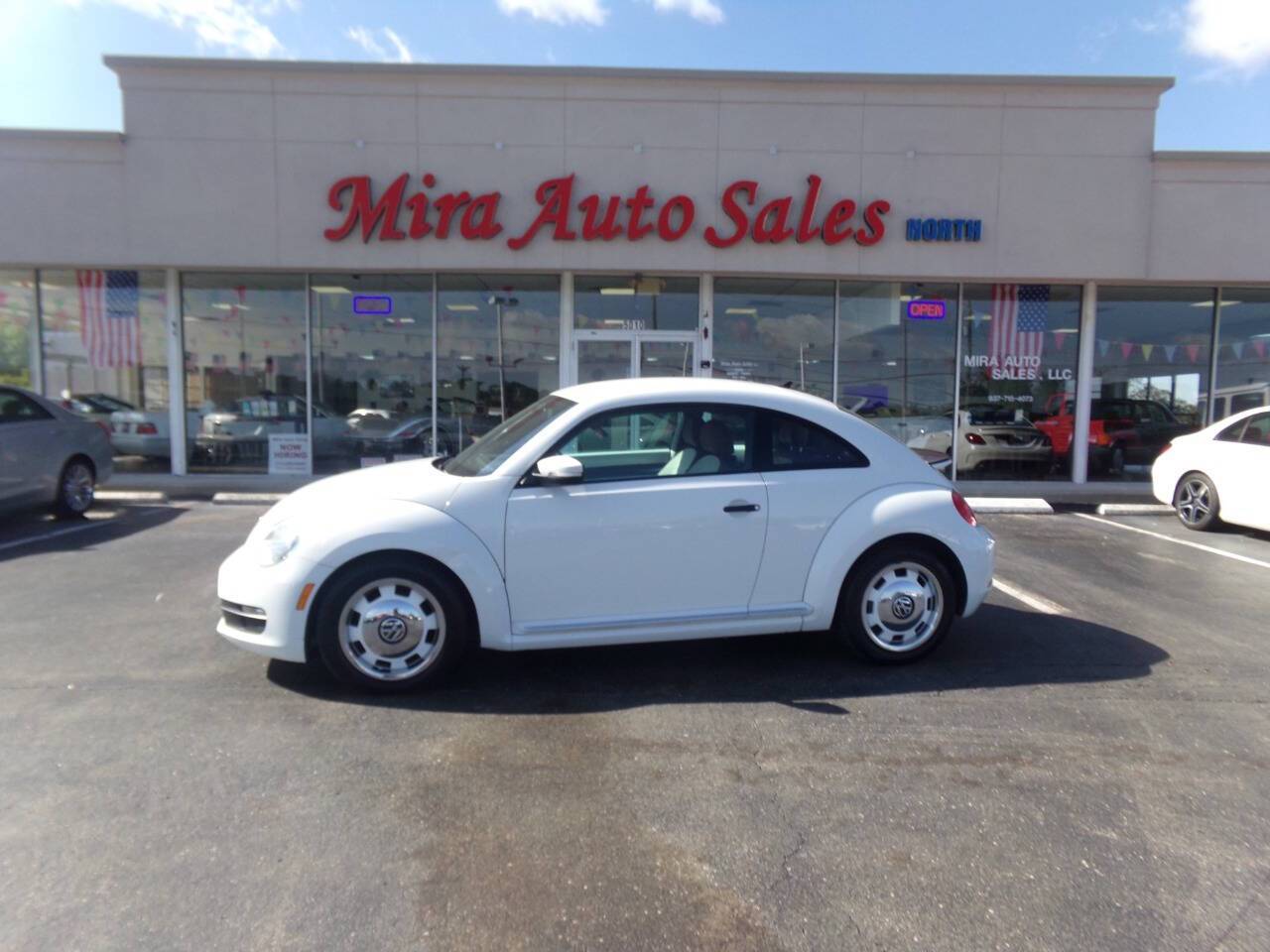 2015 Volkswagen Beetle 1.8T — Hatchback — 131,255 mi — Dayton, OH