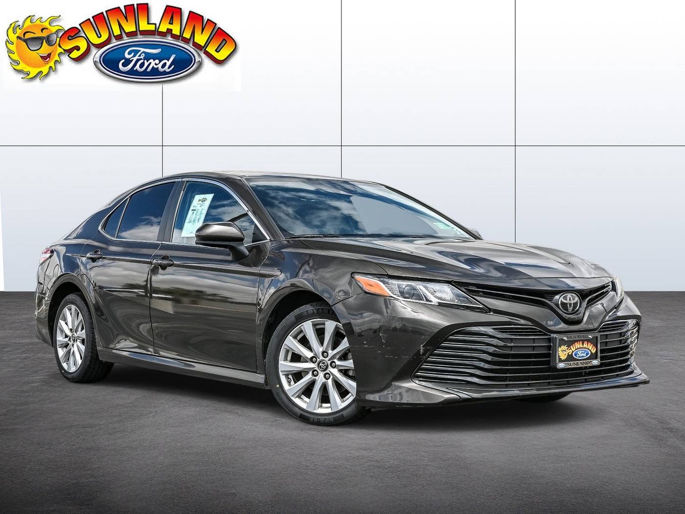 2019 Toyota Camry LE — Sedan — 133,112 mi — Victorville, CA
