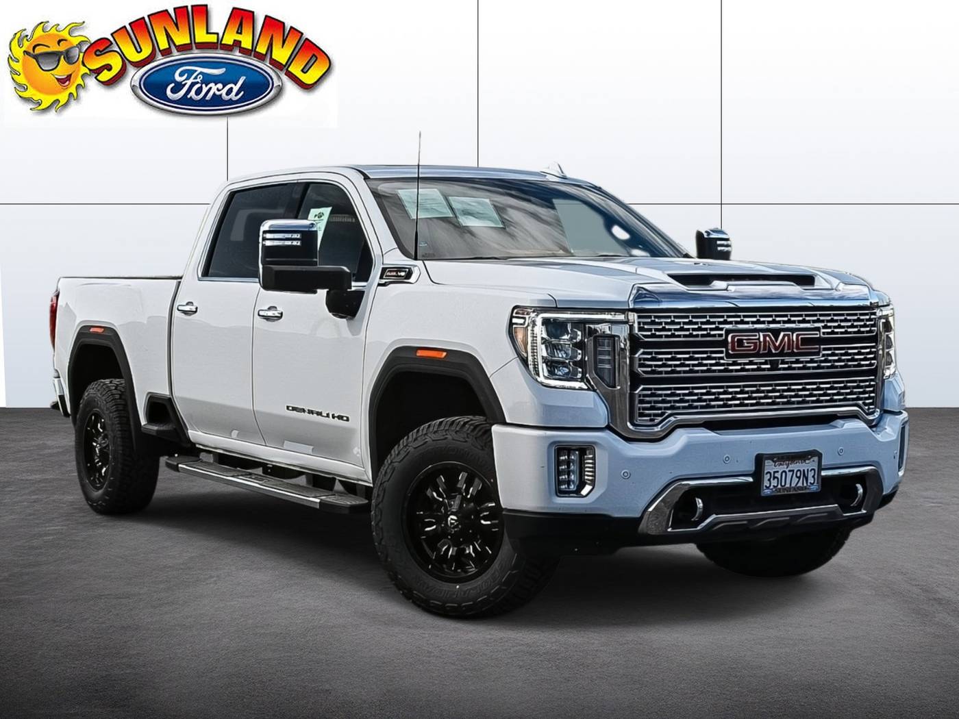 2022 GMC Sierra 2500HD Denali — Pickup Truck — 59,842 mi — Victorville, CA