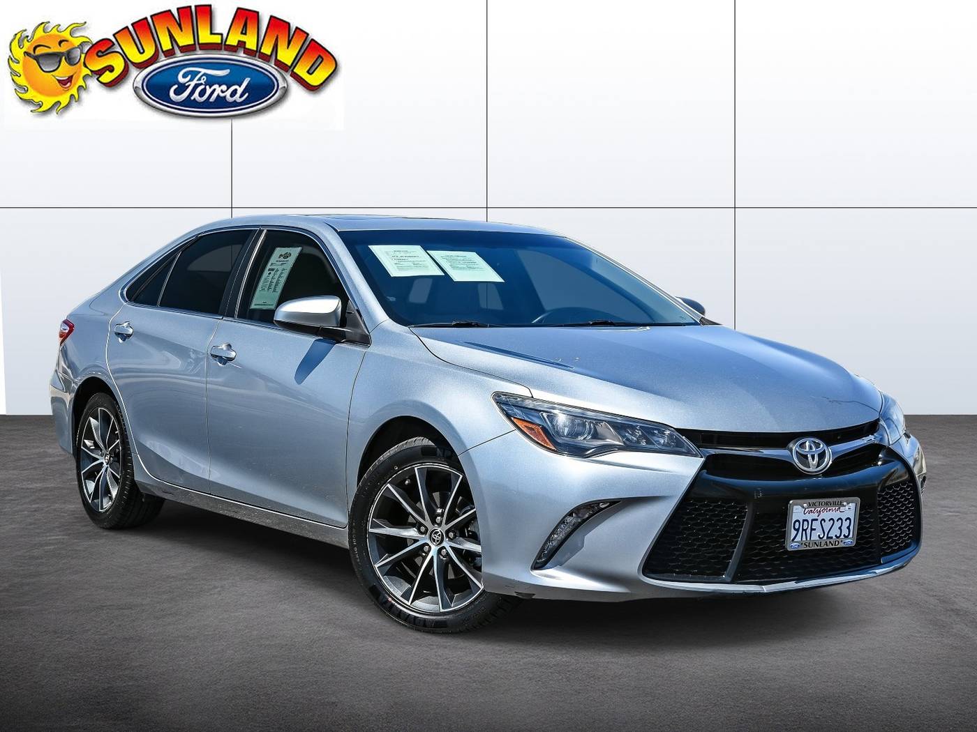 2015 Toyota Camry XSE V6 — Sedan — 56,613 mi — Victorville, CA