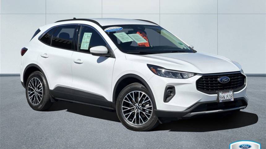 2023 Ford Escape Plug-In Hybrid — SUV — 11,704 mi — Victorville, CA