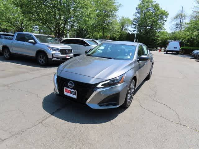 2025 Nissan Altima SV — Sedan — 885 mi — Nanuet, NY