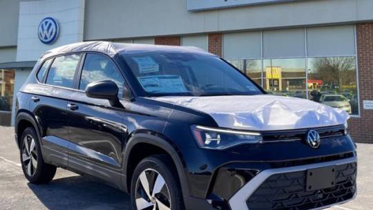 2025 Volkswagen Taos S — SUV — 5,092 mi — Alexandria, VA