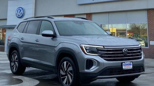 2024 Volkswagen Atlas SE with Technology — SUV — 25,118 mi — Alexandria, VA