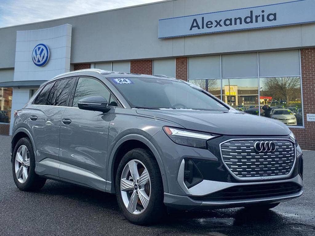 2024 Audi Q4 e-tron quattro Premium Plus 55