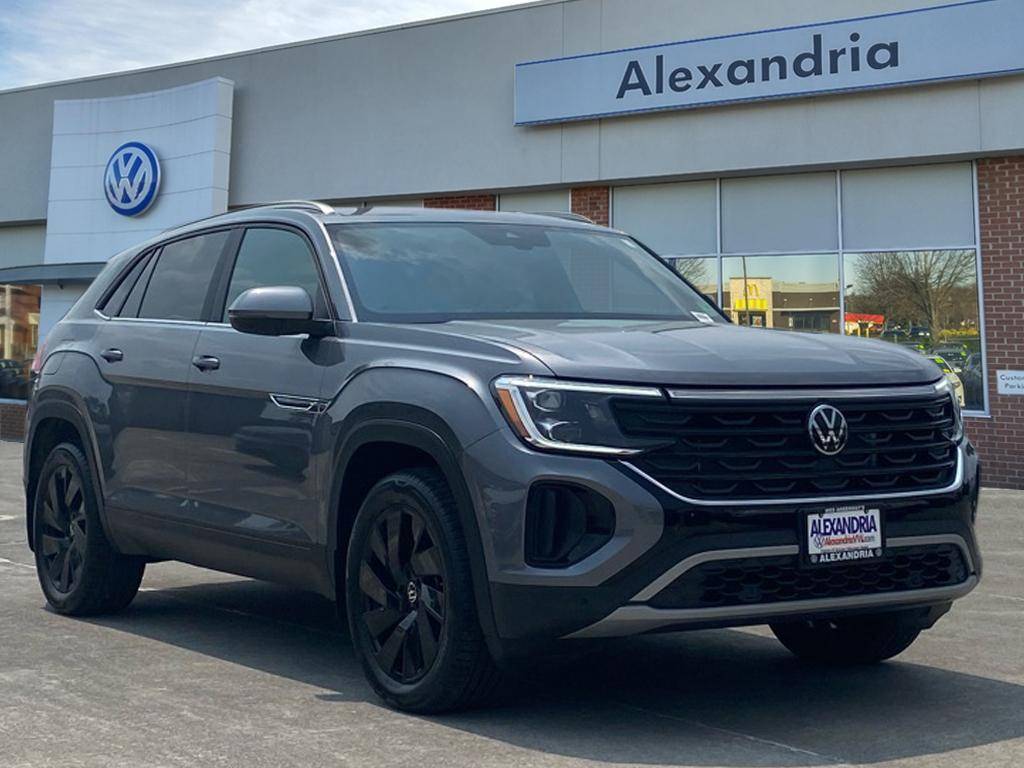 2024 Volkswagen Atlas Cross Sport SE with Technology — SUV — 19,184 mi — Alexandria, VA
