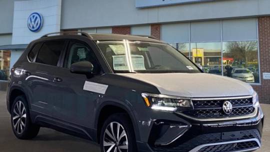 2024 Volkswagen Taos SE — SUV — 42,349 mi — Alexandria, VA