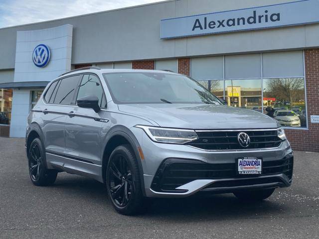 2023 Volkswagen Tiguan SE R-Line Black — SUV — 19,740 mi — Alexandria, VA